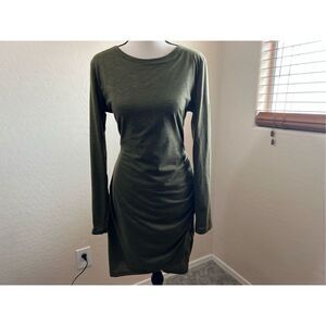 BT Long sleeve midi body-con dress size M. Item # D2